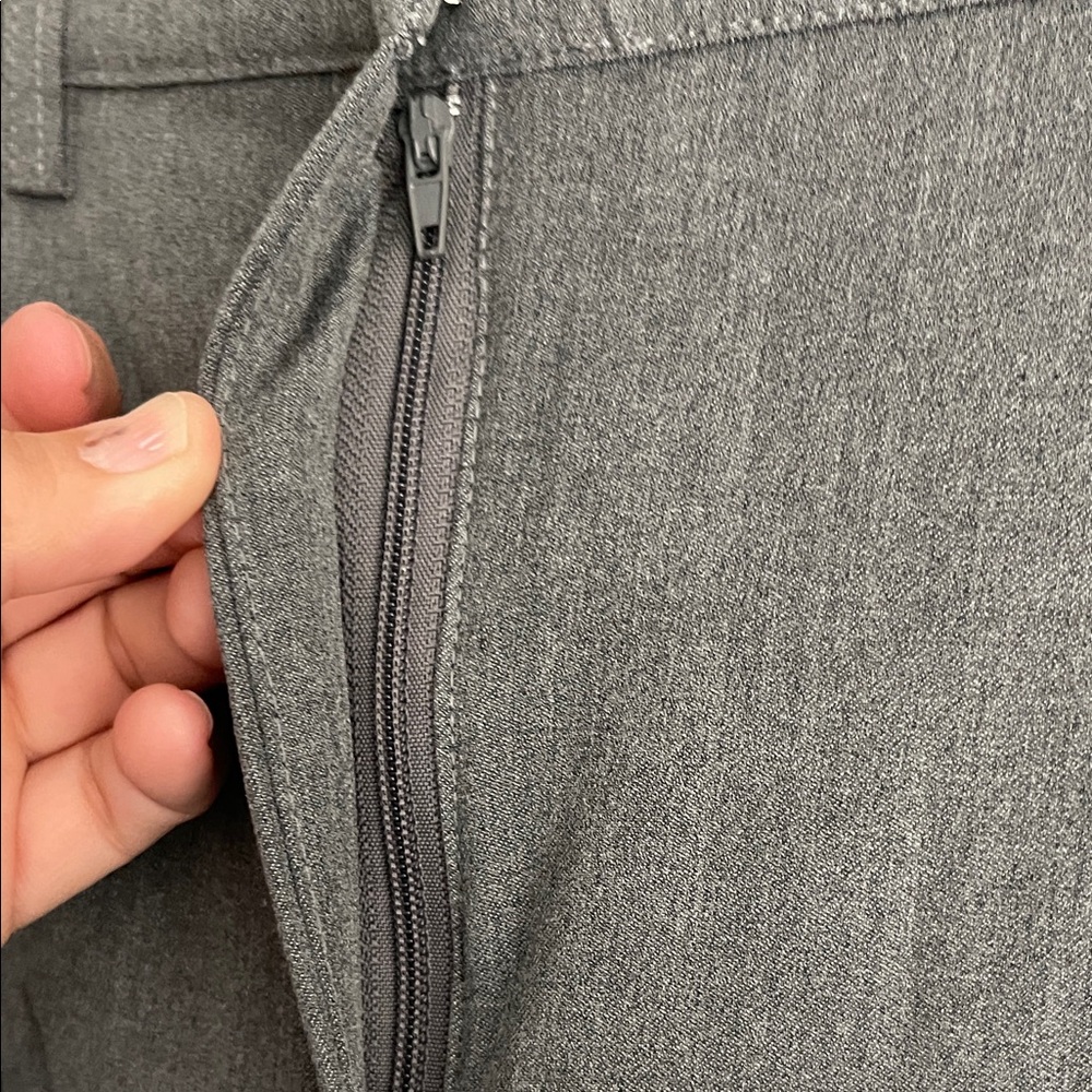 NEW House of Harlow 1960 Cropped Top Wide Leg Pants Set in gray. #0300 - Picture 5 of 15
